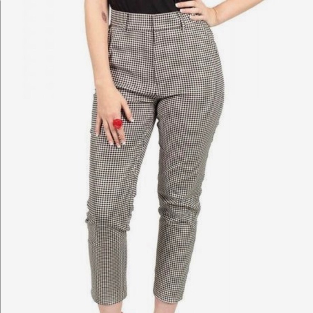 Tatyana Dice High Waist Capri